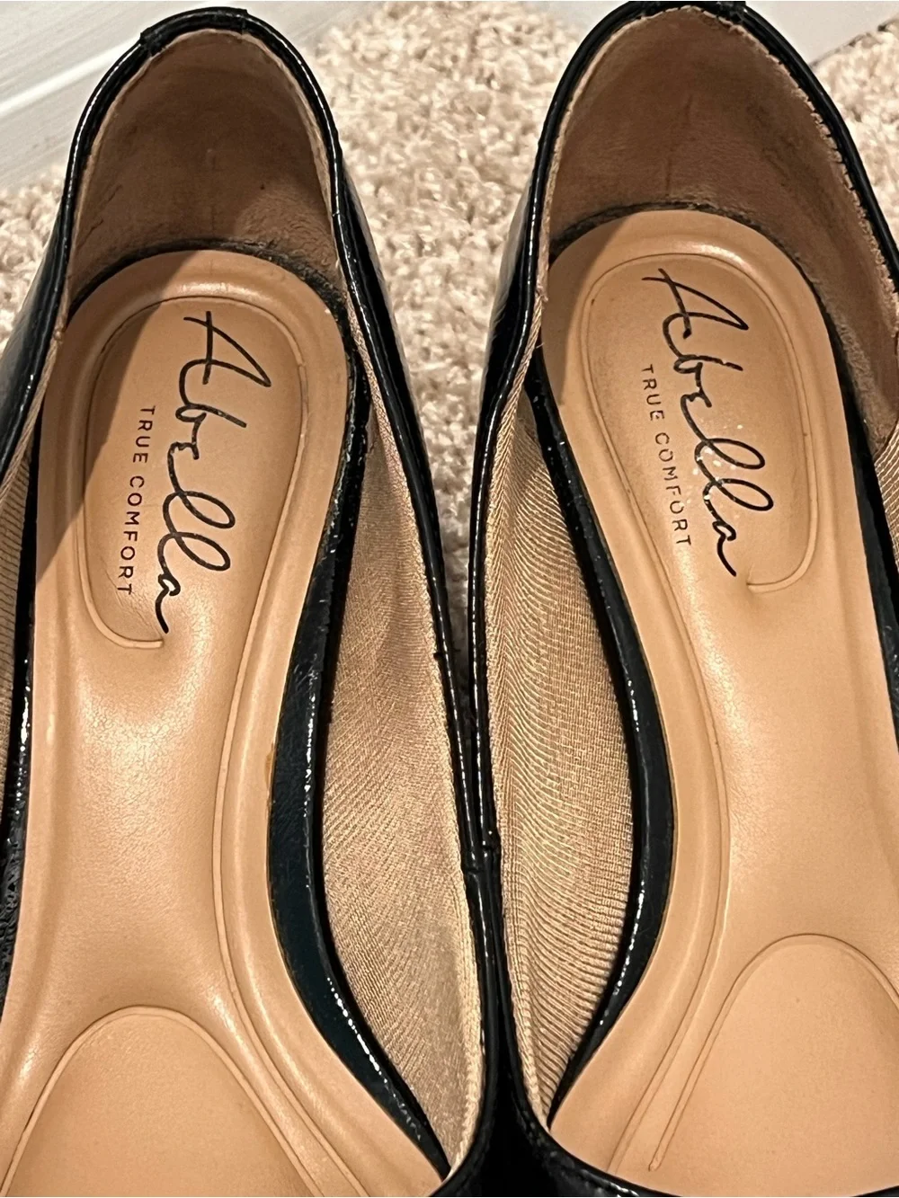 Abella True Comfort Black Peep Toe Wedge Pumps Career Shoes - Size 8